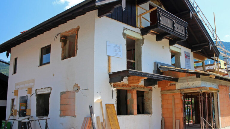 Comment estimer un bien immobilier qui nécessite des travaux ?